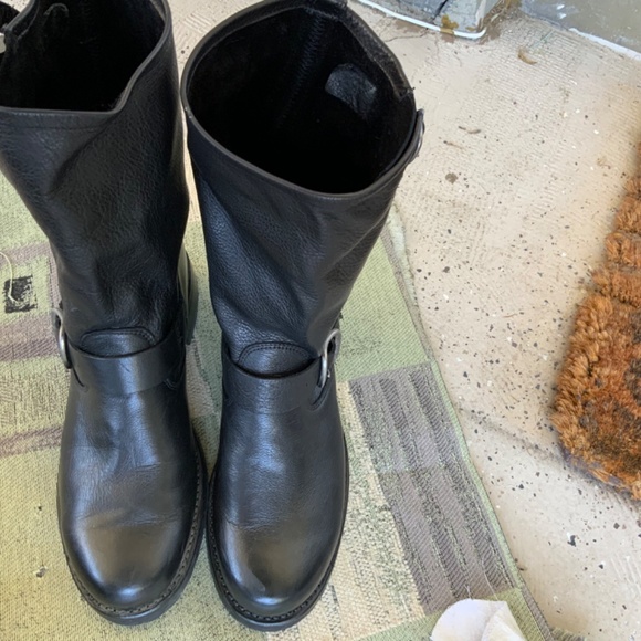 Frye Veronica Short/harness boot Women’s size 10 - Picture 7 of 11